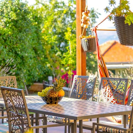 Villa Green Garden Splitska Ngoại thất bức ảnh